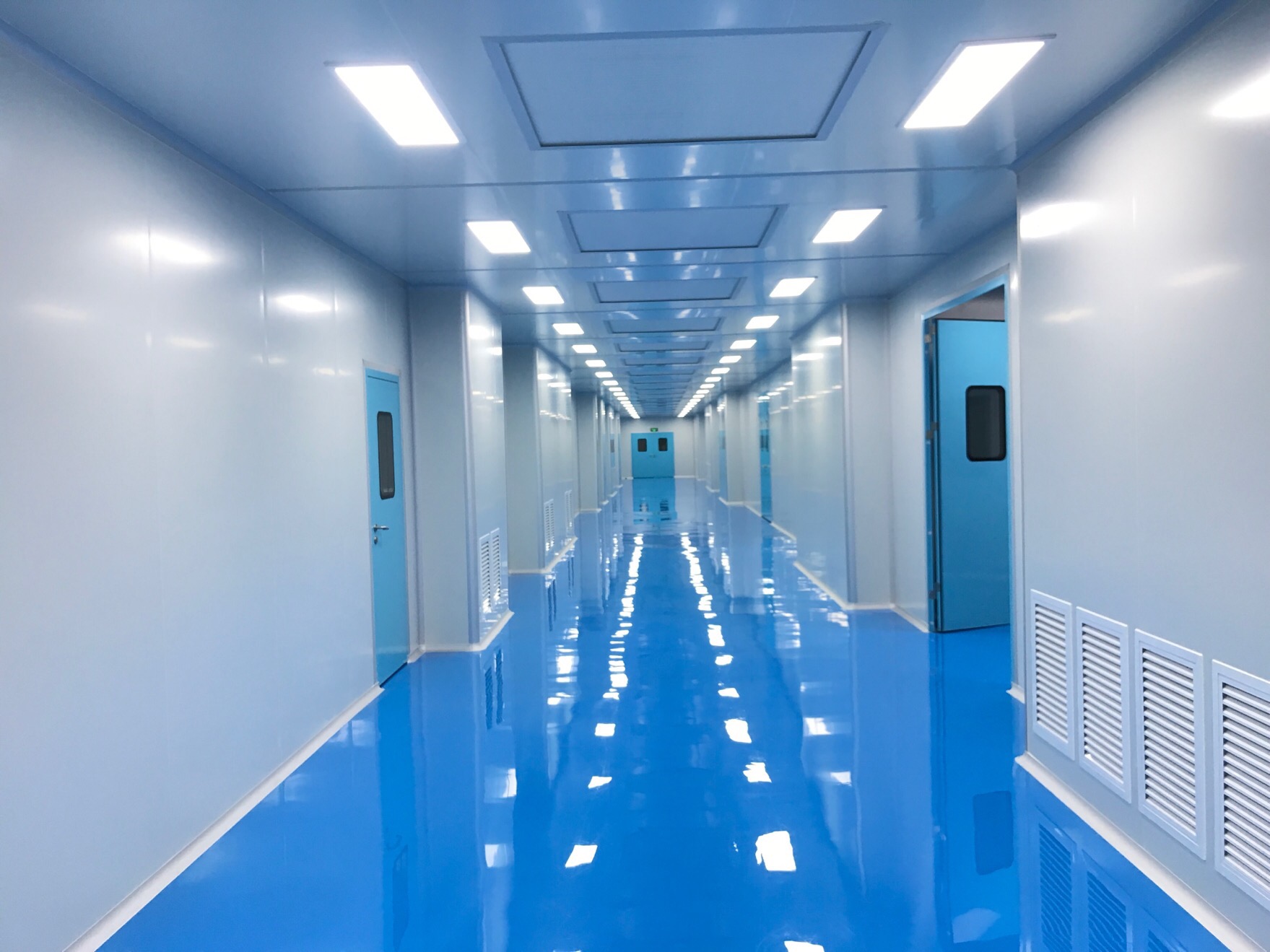 湖南鎧欣新材半導(dǎo)體千級(jí)潔凈化車間工程